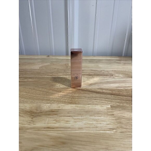 Too Faced Lady Bold EM Power Pigment Lipstick Shade Level Up - Picture 3 of 5